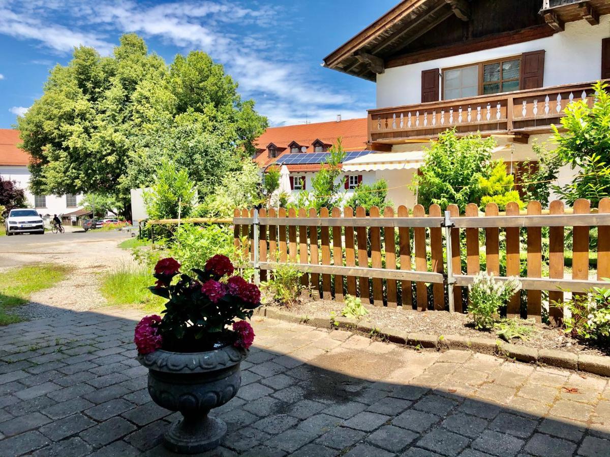 Im Herzen Von Ohlstadt Und Am Fusse Des Heimgartens Esterno foto